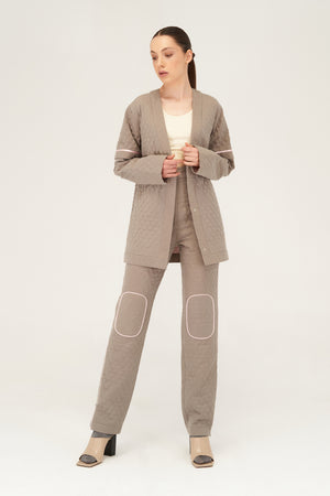 Knee Patch Detailed Straight Pants